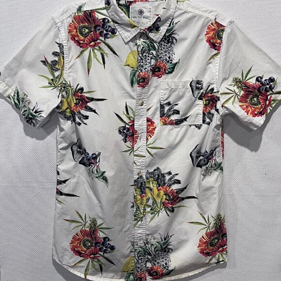 On The Byas Shirt Mens Medium Button Up Tropical Mushroom Floral Pocket Cotton - Picture 2 of 10